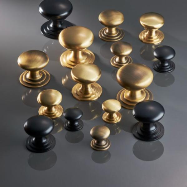 The Details Make the Room: An Interior Editor’s Take on Design-Led Hardware & Finishing Touches